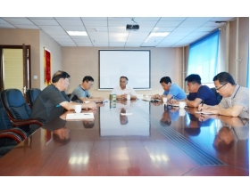 标题：呼和浩特分院党委书记卞一丁深入海拉尔试验站指导“两学一做”学习教育工作
浏览次数：3206
发表时间：2016-07-29